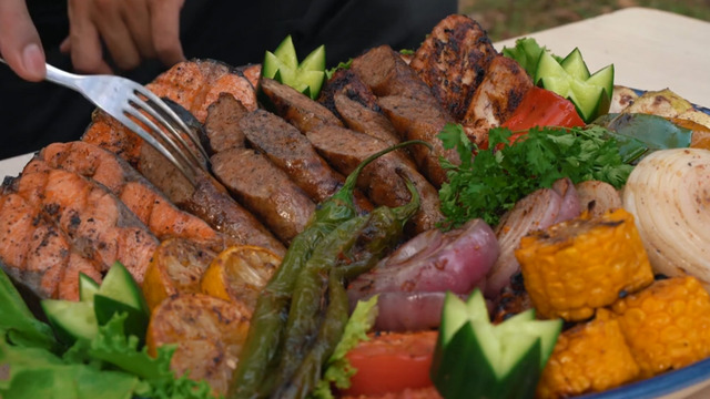 Ассорти на решетке – отличное блюдо для компании! | Mazza