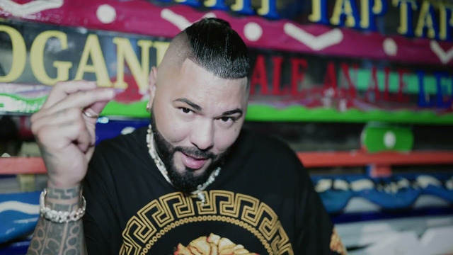 Chacal – Una Noche Más [Official Video]