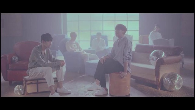 KNK – Sun, Moon, Star