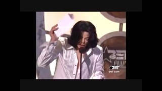 Michael Jackson and James Brown at the BET Music Awards 2003