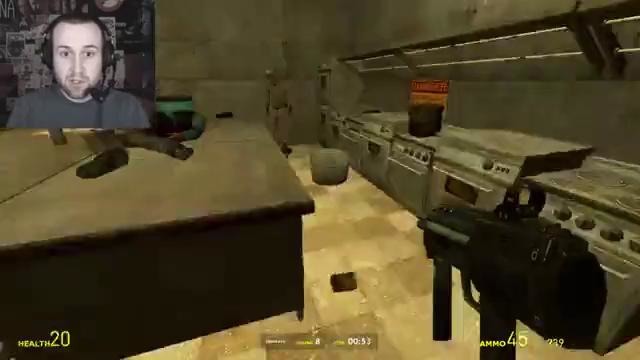 Room of Terror (Garry’s Mod Prop Hunt)