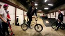 Парень на bmx заслуженно получил удар