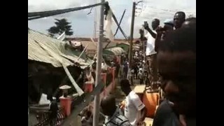 Торговый центр рухнул на посетителей в Гане