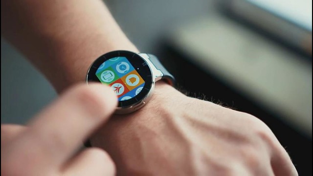 Обзор Alcatel OneTouch Watch
