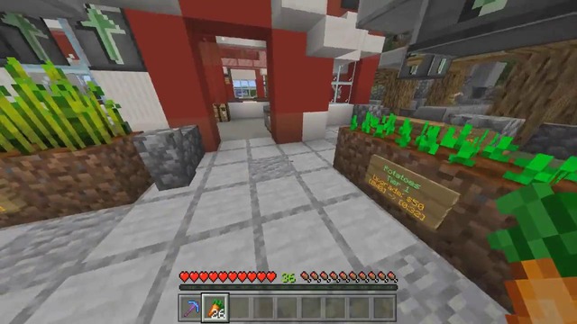 Вместе с кириллой и бодей(нет) из бомжа работаем в дембургерной! minecraft