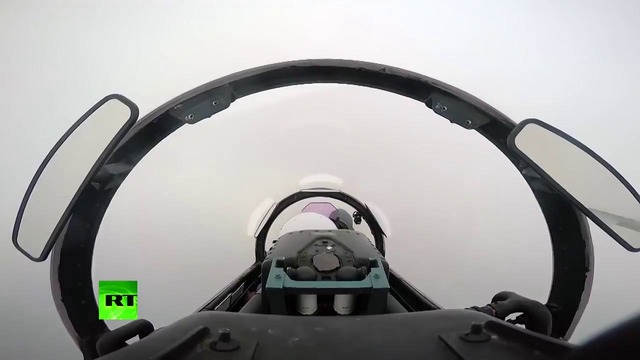 Минобороны РФ продемонстрировало возможности истребителя Су-30СМ