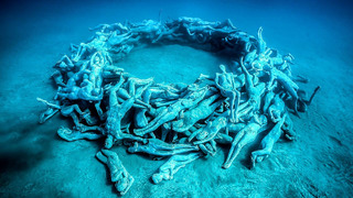 6 удивительных вещей найденных под водой