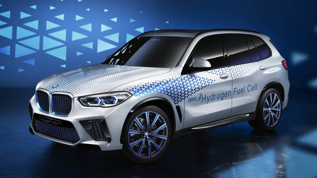 Автосалон в Париже 2024: ГДЕ НОВИНКИ