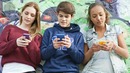 Тренды среди молодежи, в которые сложно поверить – топ 5