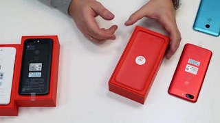 Распаковка OnePlus 5T в красном, белом и черном цветах. Какой Ванплас 5Т купить