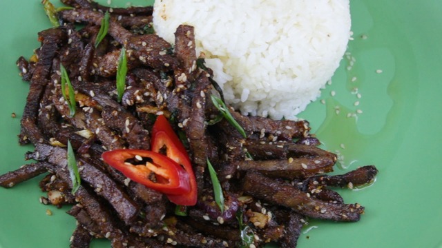 Говядина по-сычуаньски (Sichuan crispy beef)