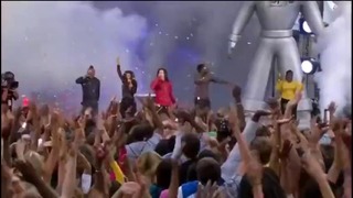 Бомбааа! Зрители организовали флешмоб на концерте для Black Eyed Peas