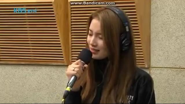 131207 Kiss the Radio – Suzy sings Don’t Forget Me & I Still Love You & Too