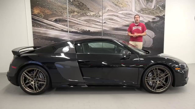 Doug DeMuro. Audi R8 2020 года – это всё ещё потрясающий суперкар