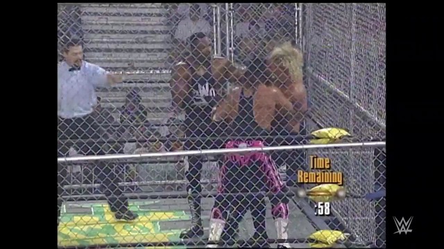 Team WCW vs. nWo Hollywood vs. nWo Wolfpac – WarGames Match – WCW Fall Brawl 1998