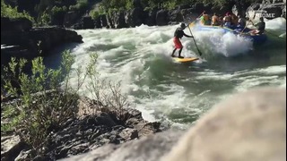 People Are Awesome – Extreme White Water River Stand Up Paddleboarding
