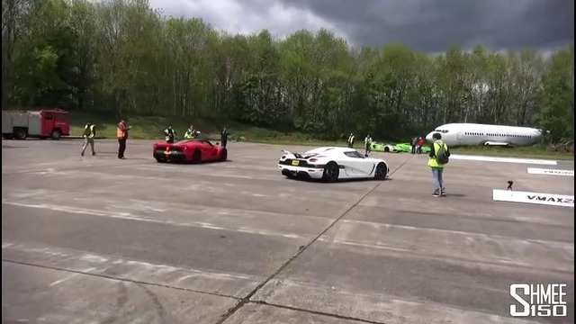 DRAG RACE LaFerrari vs Koenigsegg Agera – Vmax