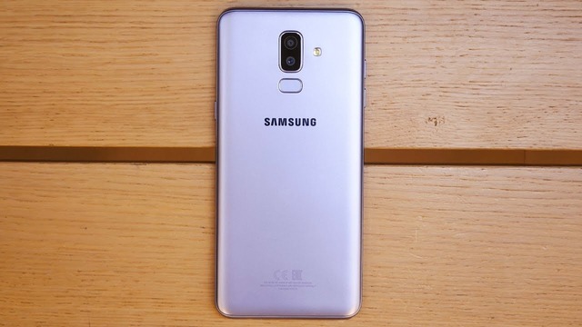 [Зверье] Samsung Galaxy J8 (2018) – Обзор