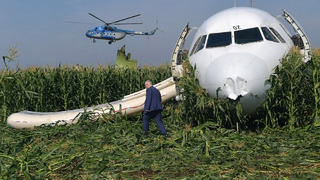 Пилотам удалось совершить невозможное | Жесткая посадка самолёта в Жуковском. Видео
