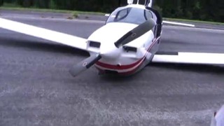 Посадка самолета с выключенным двигателем