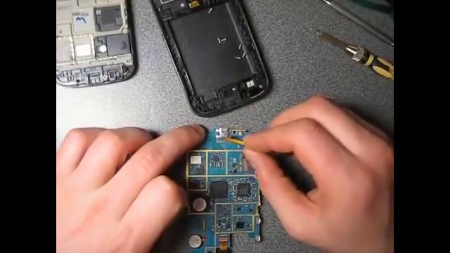 Ремонт Samsung Galaxy Ace 2 GT-I8160 Не заряжается