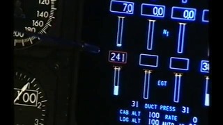 747-400 Simulator (engine start with overheat, take off, autopilot)