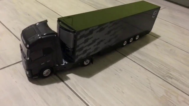 TrucksTV. Volvo FH16. Идеальный тест. Идеальный блогер