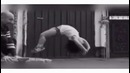 4-ех Летний Ребенок Делает Сальто Назад (ШОК )