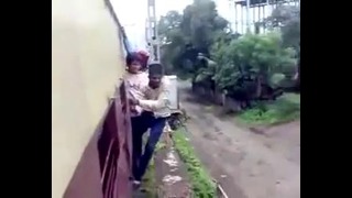 Индия, Жесть – прикол на поезде )