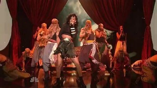 Rihanna – Where Have You Been (Live @ Saturday Night Live 2012)