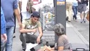 Непростой выбор бездомных. Еда, деньги или сигареты. Социальный эксперимент