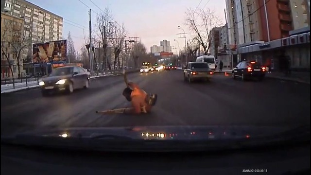 Посмотреть всем! Протяни руку помощи