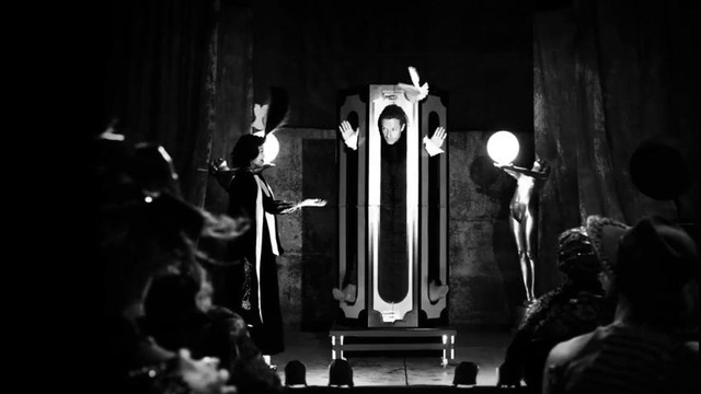 Coldplay – Magic (Official Video 2014!)