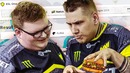 [Райз CS GO] Первые игры БУМЫЧА за Нави