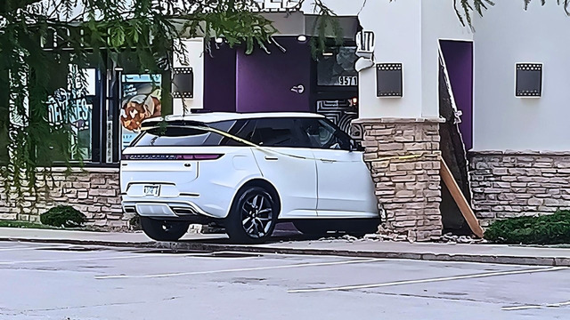 Idiots In Cars 435