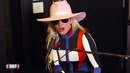 Lady GAGA – Perfect Illusion (live at 97.1 AMP Radio)