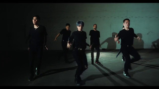 Amber Liu — ‘Hands Behind My Back’ MV