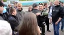 Родные встречают дембеля