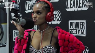 Lola Monroe Freestyle With The L.A. Leakers