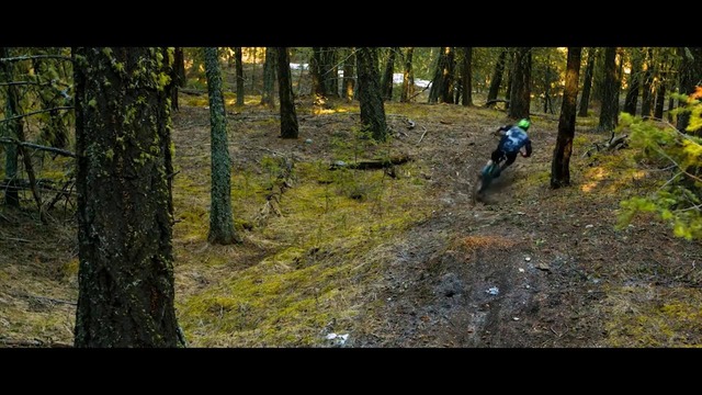 Downhill MTB – People Are Awesome