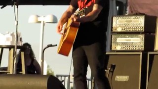 Corey Taylor acoustic cover of Rolling Stones ‘Wild Horses’ Thunder Valley 7-25-14
