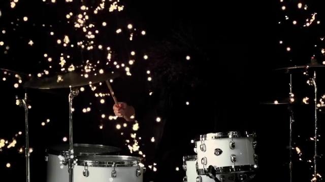 We Butter The Bread With Butter – Meine Brille