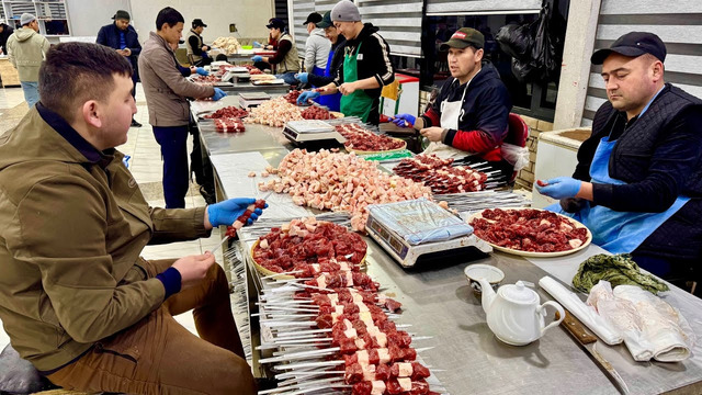 Inside a 24/7 Kebab Factory That Feeds an Entire City – 50,000 Skewers a Day