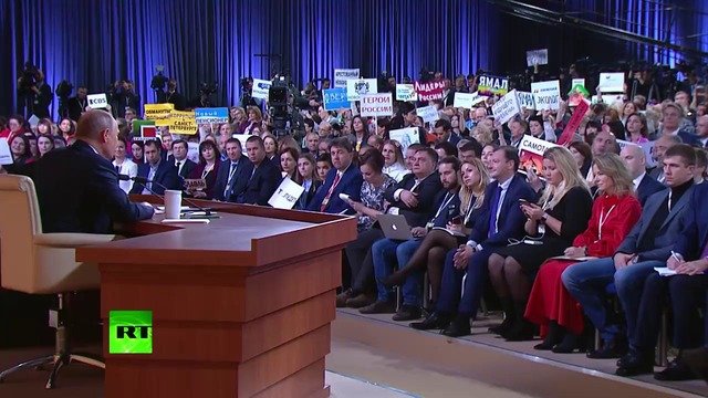 О российской армии. Путин рассказал анекдот про кортик и часы