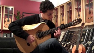 Grisha Goryachev tries out a Reyes flamenco guitar (part 3)