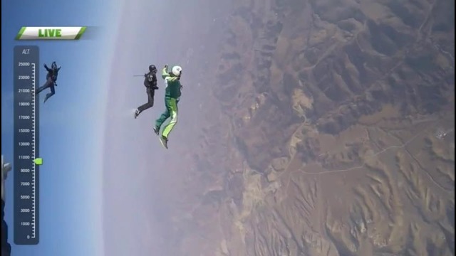Luke Aikins – Skydiver (Heaven Sent Jump)