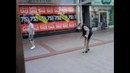 Приклеенная монетка