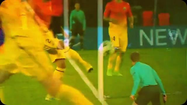 Lionel Messi гол в ворота ПСЖ 1-тайм