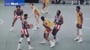 Harlem Globetrotter – legend Meadowlark Lemon in action in 1977