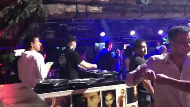 DJ Wave In Da Mix in Fabrique The Best Global Dance Club
